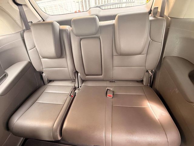 2015 Honda Odyssey Touring 4dr Mini Van - 23007401 - 7