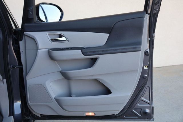 2015 Honda Odyssey Touring Elite - 23096808 - 22
