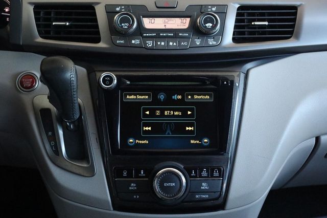 2015 Honda Odyssey Touring Elite - 23096808 - 47