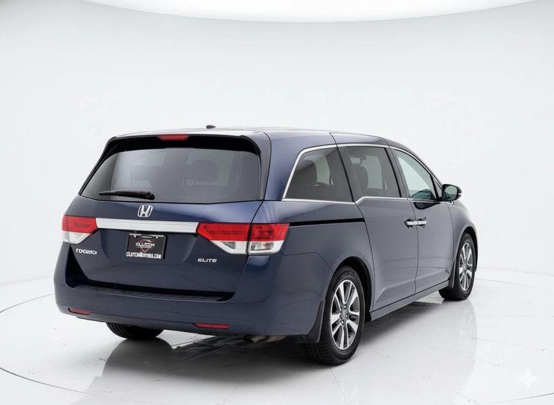 2015 Honda Odyssey Touring Elite 4dr Mini Van - 22945274 - 5