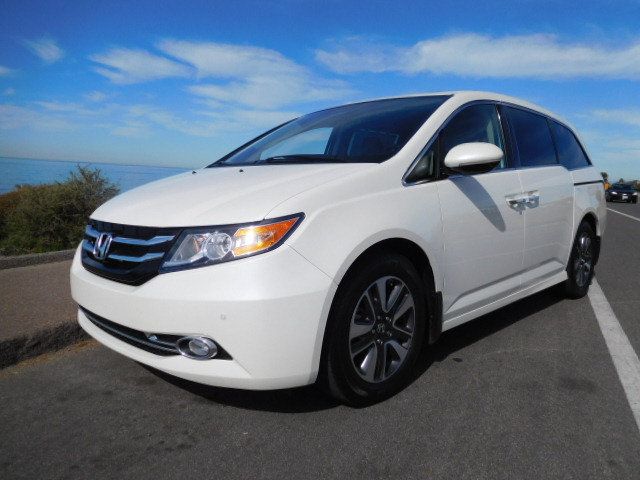 2015 Honda Odyssey ~ Touring Package ~ Pandora Interface Bluetooth ~ HondaLink ~  - 14703874 - 0