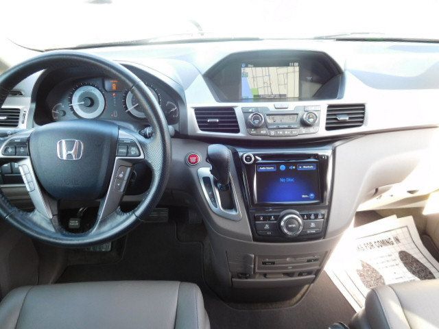 2015 Honda Odyssey ~ Touring Package ~ Pandora Interface Bluetooth ~ HondaLink ~  - 14703874 - 37