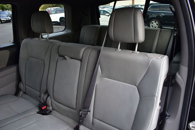 2015 Honda Pilot 2WD 4dr LX - 22930288 - 20