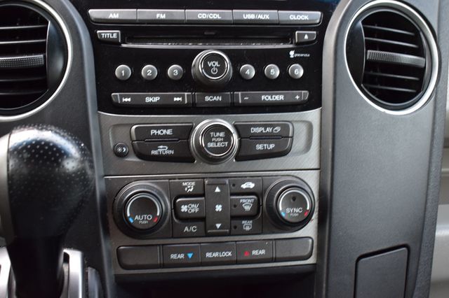 2015 Honda Pilot 2WD 4dr LX - 22930288 - 37