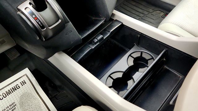 2015 Honda Pilot 4WD 4dr LX - 23017535 - 15