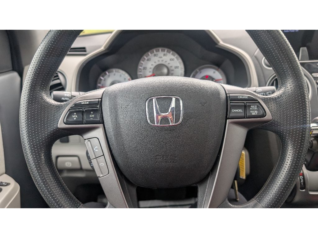 2015 Honda Pilot SE photo 19