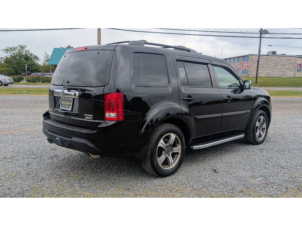 2015 Honda Pilot SE photo 5