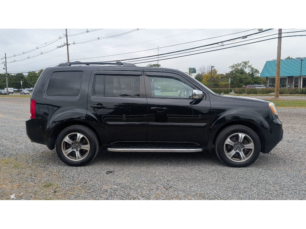 2015 Honda Pilot SE photo 6