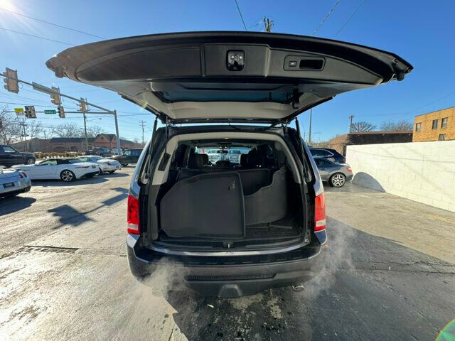 2015 Honda Pilot LocalTrade/Touring/AWD/HeatedLeatherSeats/BackupCamera/NAV - 22750641 - 13