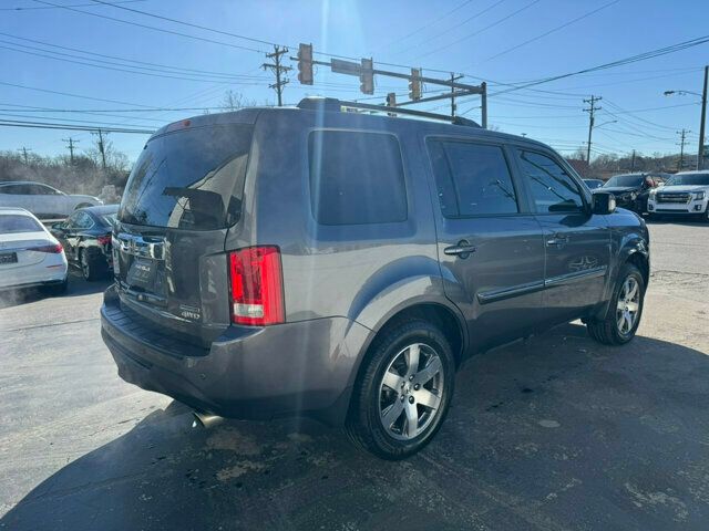 2015 Honda Pilot LocalTrade/Touring/AWD/HeatedLeatherSeats/BackupCamera/NAV - 22750641 - 4