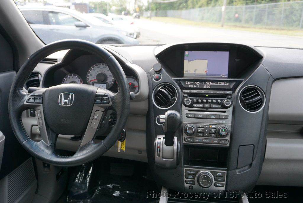 2015 Honda Pilot Touring photo 13