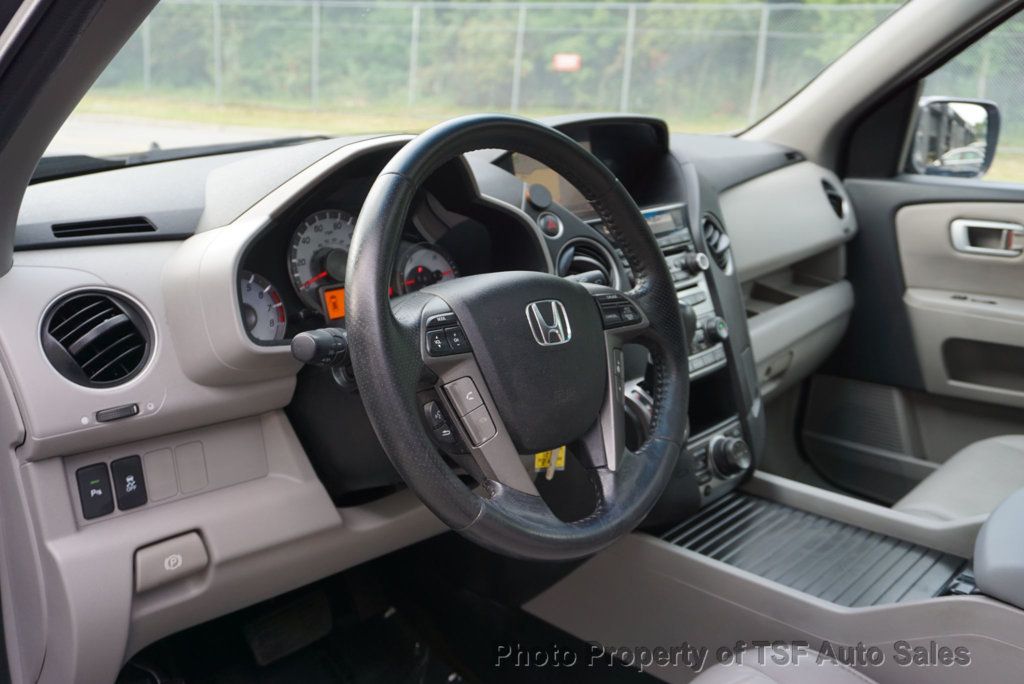 2015 Honda Pilot Touring photo 14