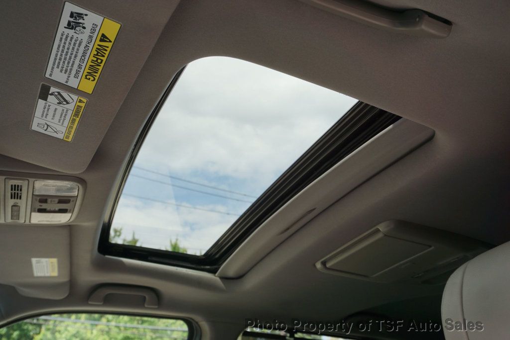 2015 Honda Pilot Touring photo 36