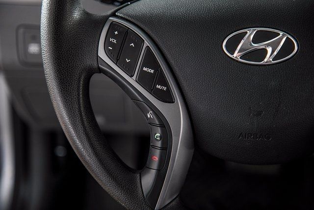 2015 Hyundai Elantra 4dr Sedan Automatic SE - 17040400 - 20