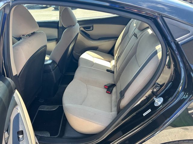 2015 Hyundai Elantra 4dr Sedan Automatic SE - 22869935 - 7