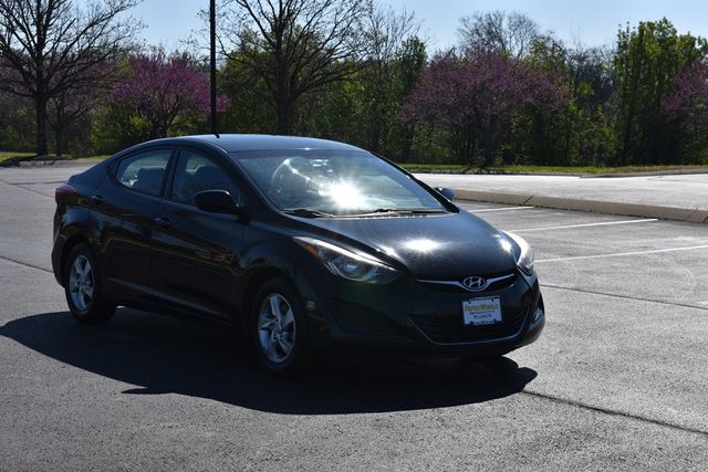 2015 Hyundai Elantra 4dr Sedan Manual SE - 23008703 - 36