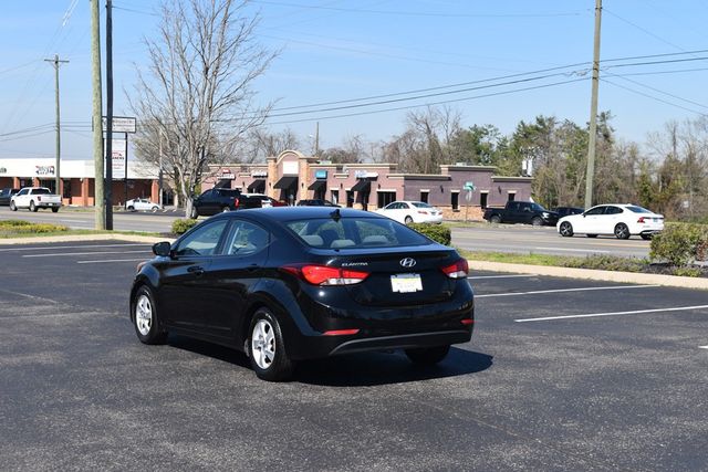 2015 Hyundai Elantra 4dr Sedan Manual SE - 23008703 - 42