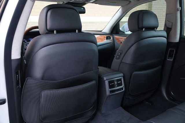 2015 Hyundai Equus Signature - 23059159 - 17