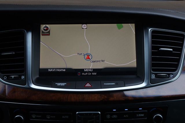2015 Hyundai Equus Signature - 23059159 - 41