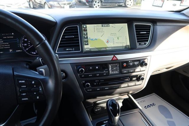 2015 Hyundai Genesis  - 22989525 - 10