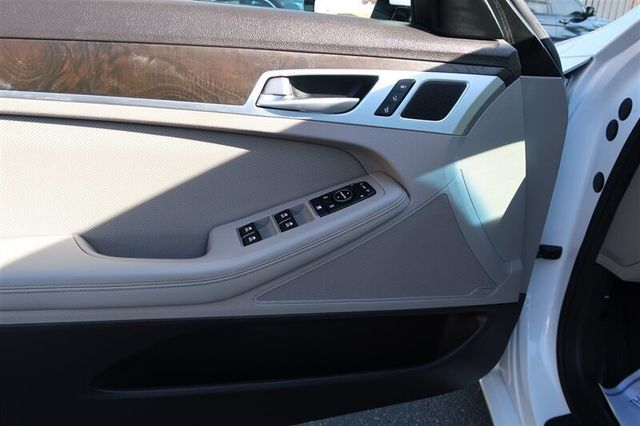 2015 Hyundai Genesis  - 22989525 - 3