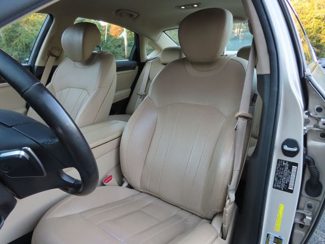 2015 Hyundai Genesis 4dr Sedan V6 3.8L AWD - 23089809 - 26