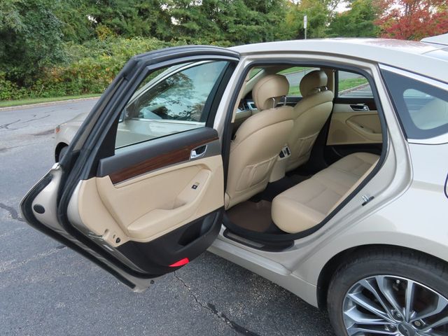 2015 Hyundai Genesis 4dr Sedan V6 3.8L AWD - 23089809 - 33