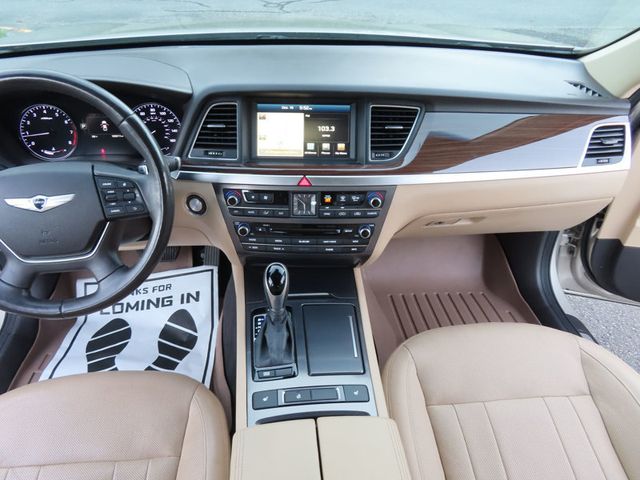 2015 Hyundai Genesis 4dr Sedan V6 3.8L AWD - 23089809 - 38
