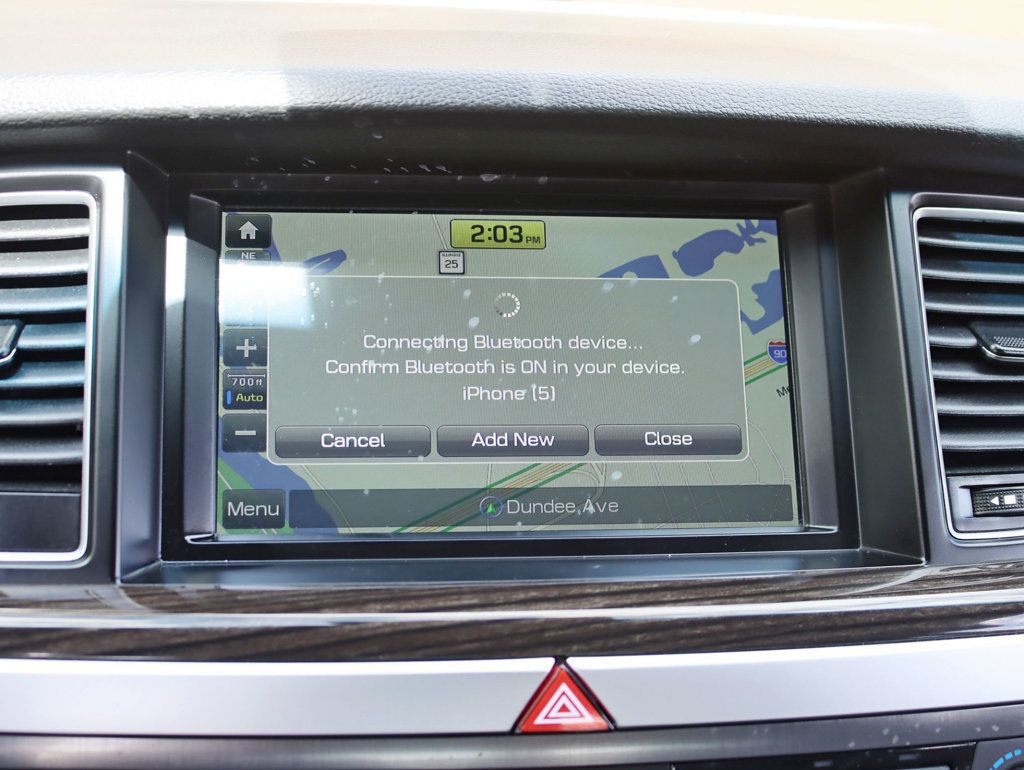 2015 Hyundai Genesis 4dr Sedan V6 3.8L AWD - 23022493 - 14