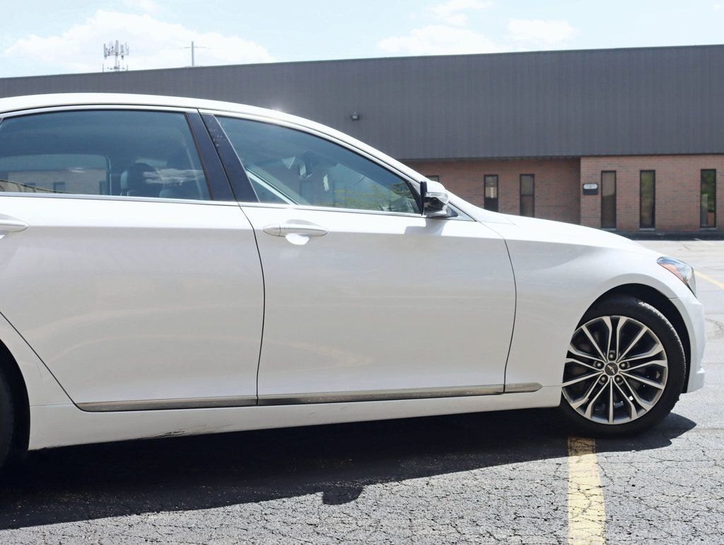 2015 Hyundai Genesis 4dr Sedan V6 3.8L AWD - 23022493 - 3
