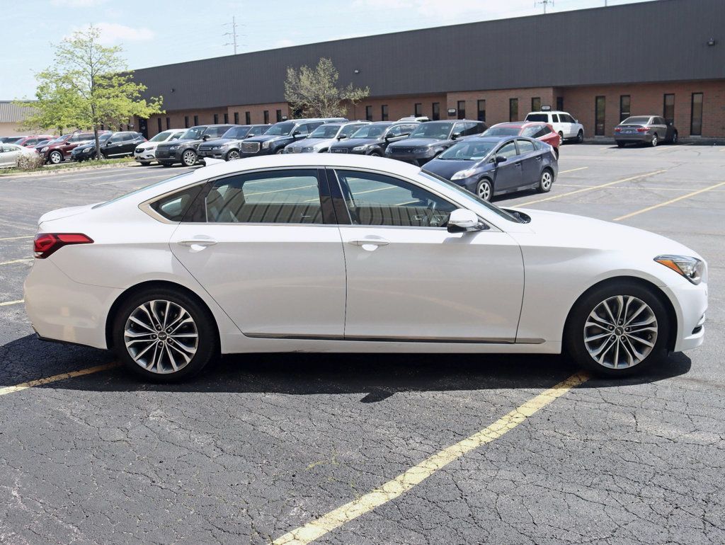 2015 Hyundai Genesis 4dr Sedan V6 3.8L AWD - 23022493 - 7