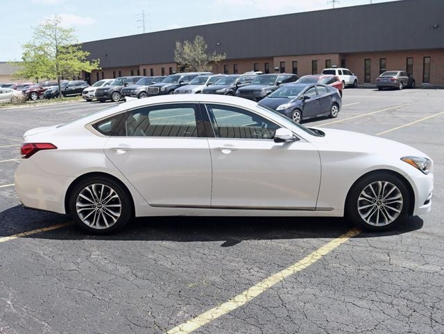 2015 Hyundai Genesis 4dr Sedan V6 3.8L AWD - 23022493 - 7