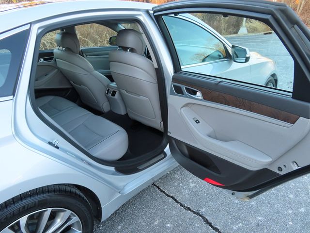 2015 Hyundai Genesis Base Trim - 22958225 - 27