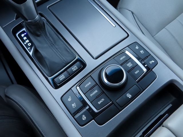 2015 Hyundai Genesis Base Trim - 22958225 - 39