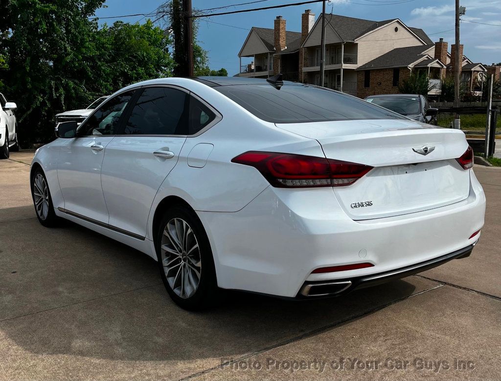 2015 Hyundai Genesis Base Trim - 23052384 - 9