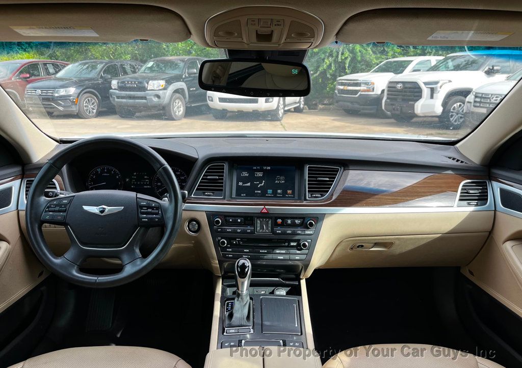 2015 Hyundai Genesis Base Trim - 23052384 - 20