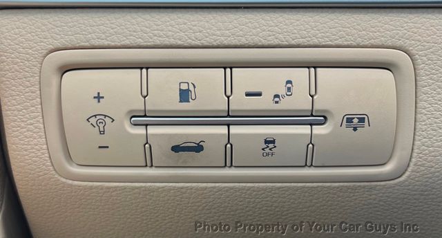 2015 Hyundai Genesis Base Trim - 23052384 - 25