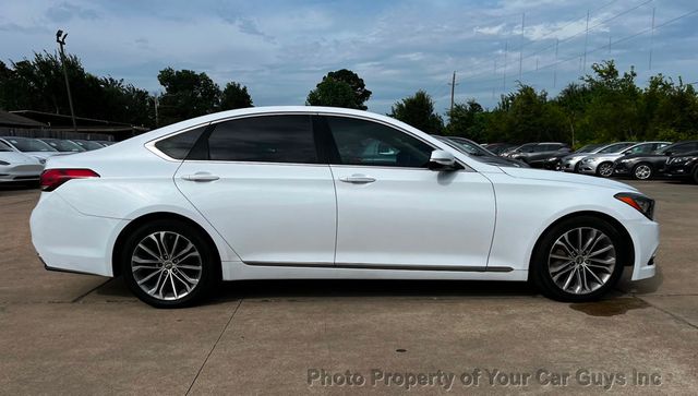2015 Hyundai Genesis Base Trim - 23052384 - 4