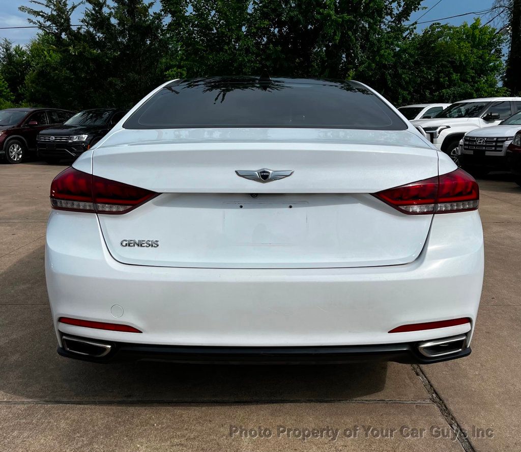 2015 Hyundai Genesis Base Trim - 23052384 - 7