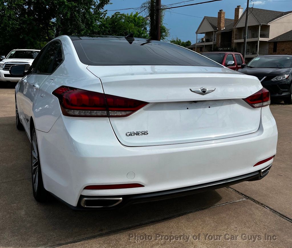 2015 Hyundai Genesis Base Trim - 23052384 - 8