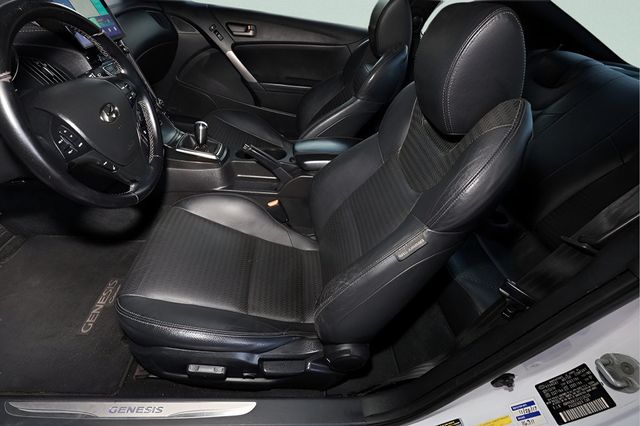2015 HYUNDAI GENESIS COUPE 2dr 3.8L Manual Ultimate w/Black Seats - 23004440 - 10