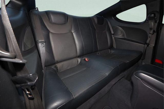 2015 HYUNDAI GENESIS COUPE 2dr 3.8L Manual Ultimate w/Black Seats - 23004440 - 13