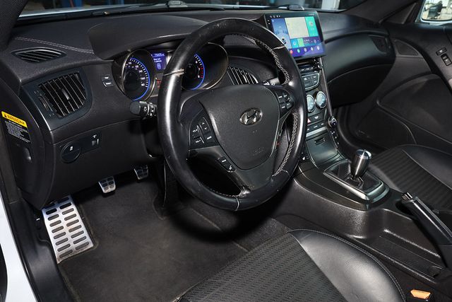 2015 HYUNDAI GENESIS COUPE 2dr 3.8L Manual w/Black Seats - 23004440 - 16