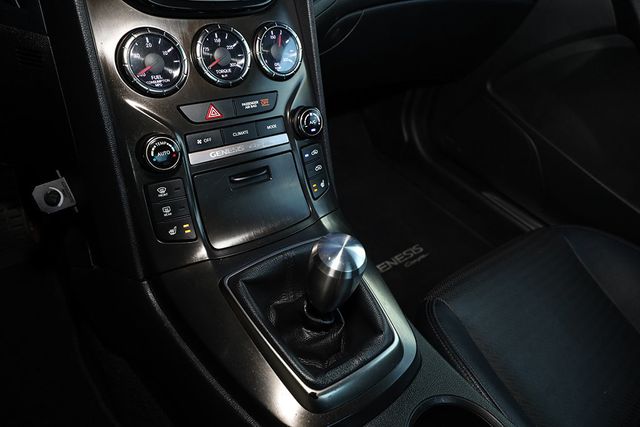 2015 HYUNDAI GENESIS COUPE 2dr 3.8L Manual w/Black Seats - 23004440 - 26