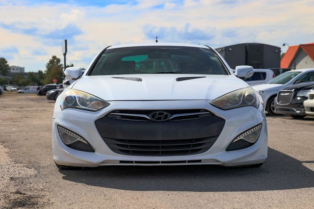 2015 Hyundai Genesis Coupe 2dr 3.8L Manual w/Gray Seats - 22913039 - 18