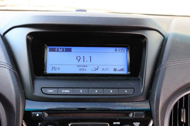 2015 Hyundai Genesis Coupe 2dr 3.8L Manual w/Gray Seats - 22913039 - 34