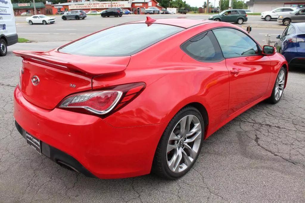 2015 Hyundai Genesis Coupe 3.8 Ultimate Coupe 2D - 22394381 - 5