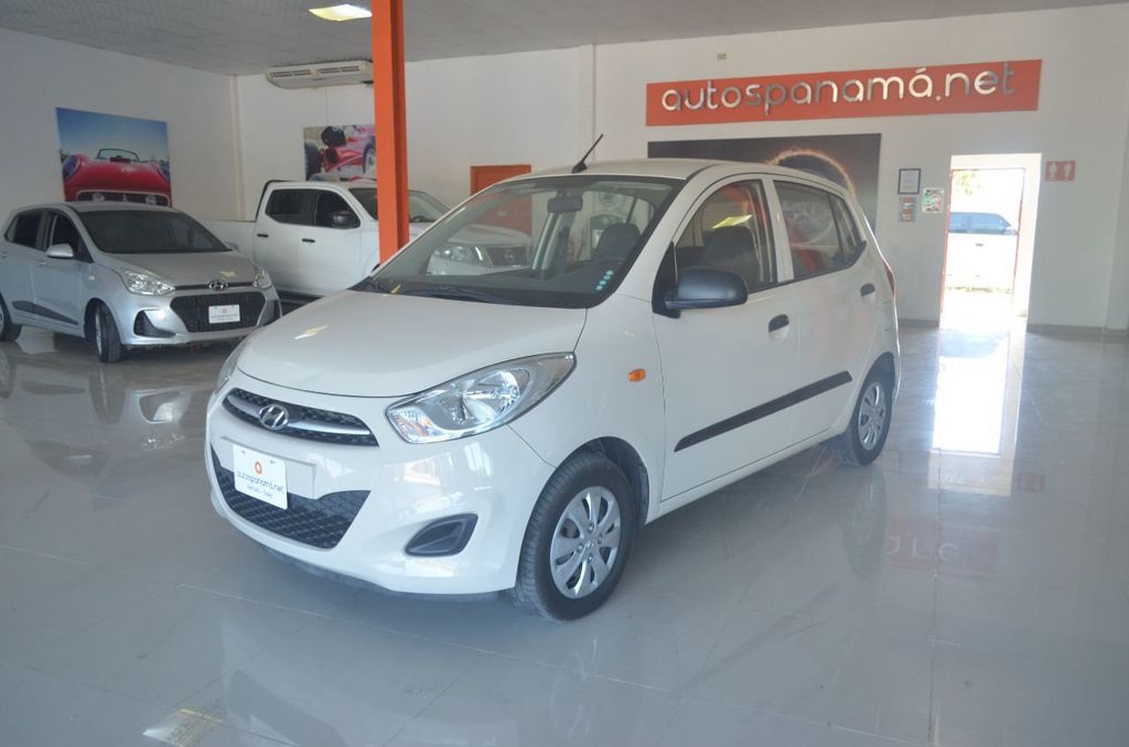 2015 Hyundai I-10 Disponible para alquiler Automatico - 21269394 - 1