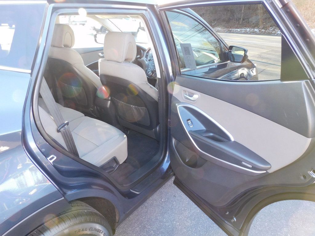 2015 Hyundai Santa Fe Sport photo 15
