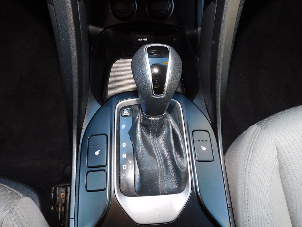 2015 Hyundai Santa Fe Sport photo 28